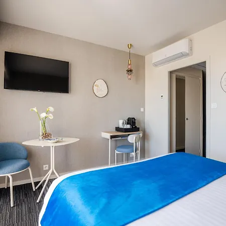 Logis Hôtellerie Les Brisants , Restaurant J M Perochon Hotel 3*