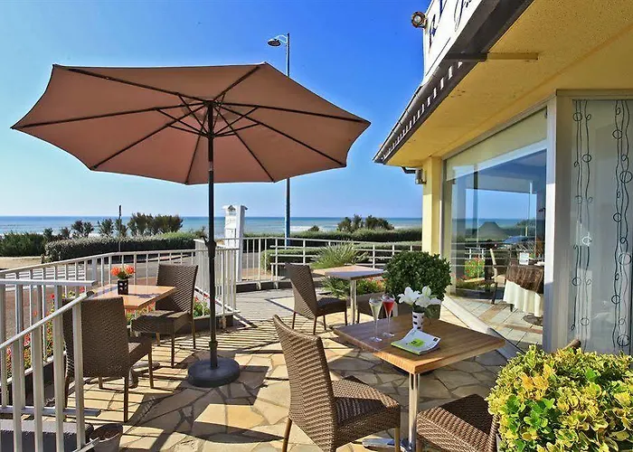 Logis Hotellerie Les Brisants , Restaurant J M Perochon 3* Brétignolles-sur-Mer