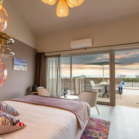 Logis Hotellerie Les Brisants , Restaurant J M Perochon Hotel