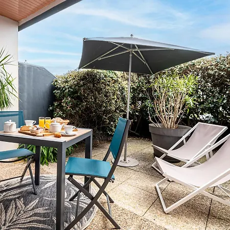 Hotel Logis Hotellerie Les Brisants , Restaurant J M Perochon