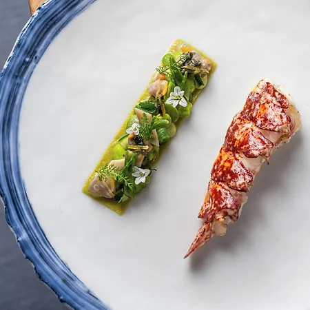 Logis Hotellerie Les Brisants , Restaurant J M Perochon فندق