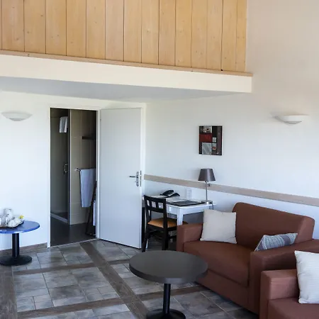 Logis Hotellerie Les Brisants , Restaurant J M Perochon 3* Brétignolles-sur-Mer