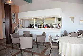 Logis Hotellerie Les Brisants , Restaurant J M Perochon Bretignolles-sur-Mer