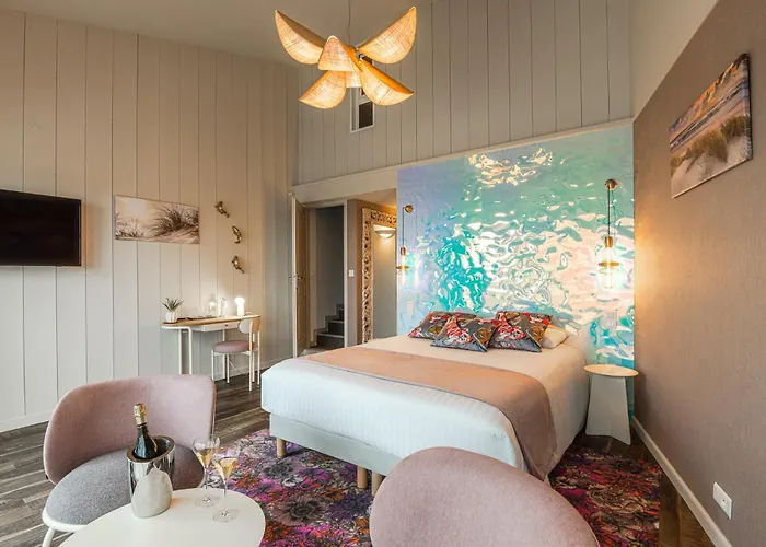 Hotel Logis Hotellerie Les Brisants , Restaurant J M Perochon