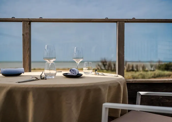 Hotel Logis Hotellerie Les Brisants , Restaurant J M Perochon Brétignolles-sur-Mer
