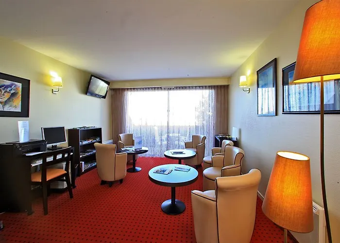 Logis Hotellerie Les Brisants , Restaurant J M Perochon